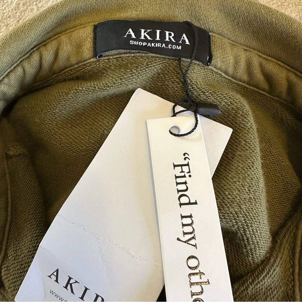 AKIRA Cropped Olive Snap Collar Sweatshirt | Size S | Utility Chic Streetwear - Picture 4 of 8